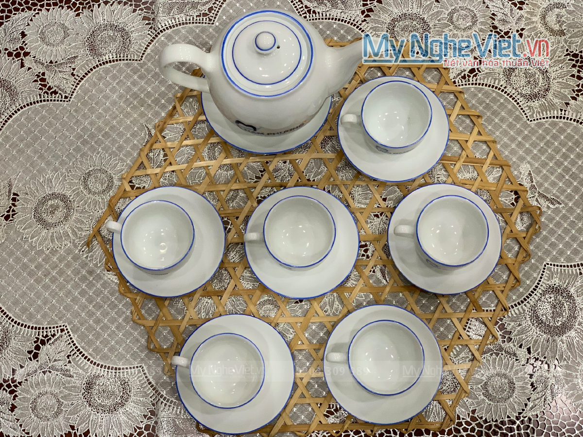 Bộ ấm chén - Bình trà dáng Minh Long chỉ xanh in logo Nam Phương HDNP02