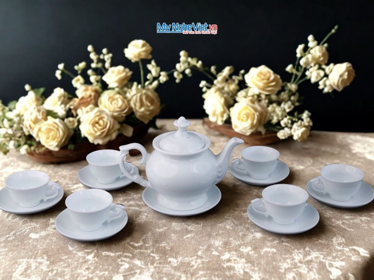 Bộ Bình Trà Cát Tường trắng trơn 550ml