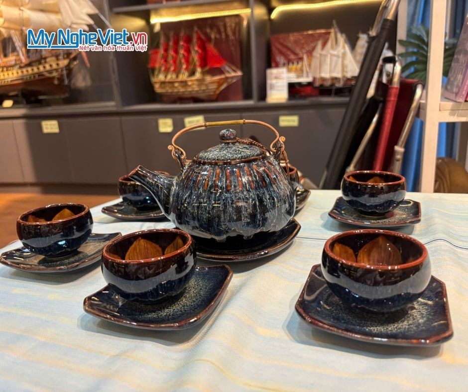 Bộ bình trà men hỏa biến Ấm chén kẻ sọc 500ml TS580