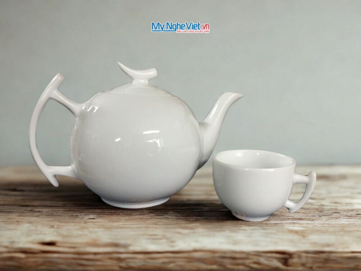 Bình Trà Bát Tràng dáng bưởi cành 630ml