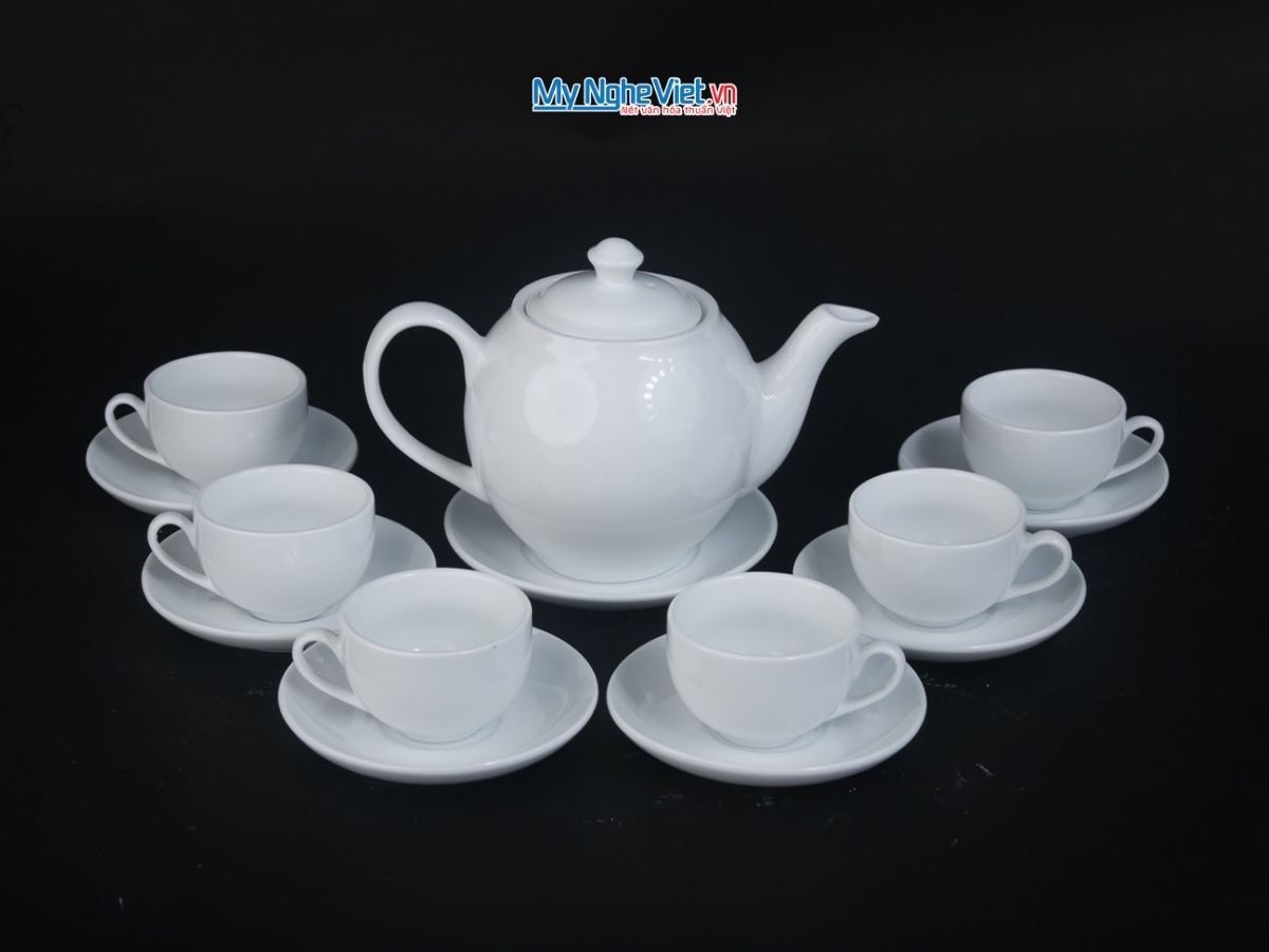 Bộ Bình trà Bát Tràng dáng Minh Long trắng trơn 600ml