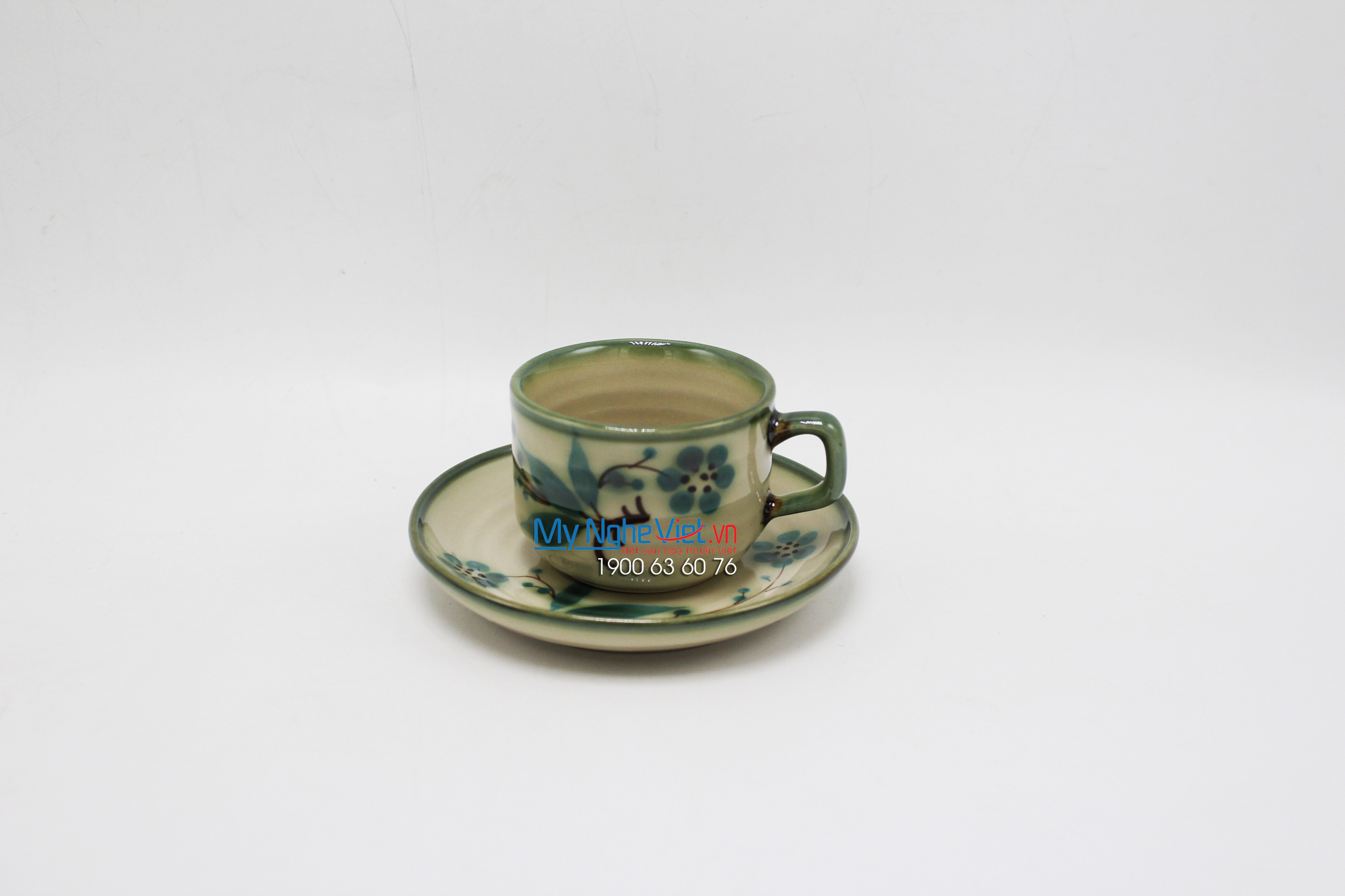 Bộ bình trà men bóng vẽ lá tre quai gốm cốc- MNV-TS022-3 