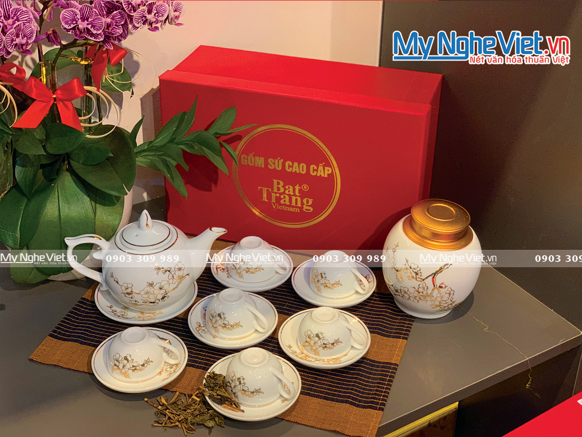 Bình trà Bát Tràng đào vàng viền chỉ vàng kim + Hũ trà 200g BBT-VBT12/1