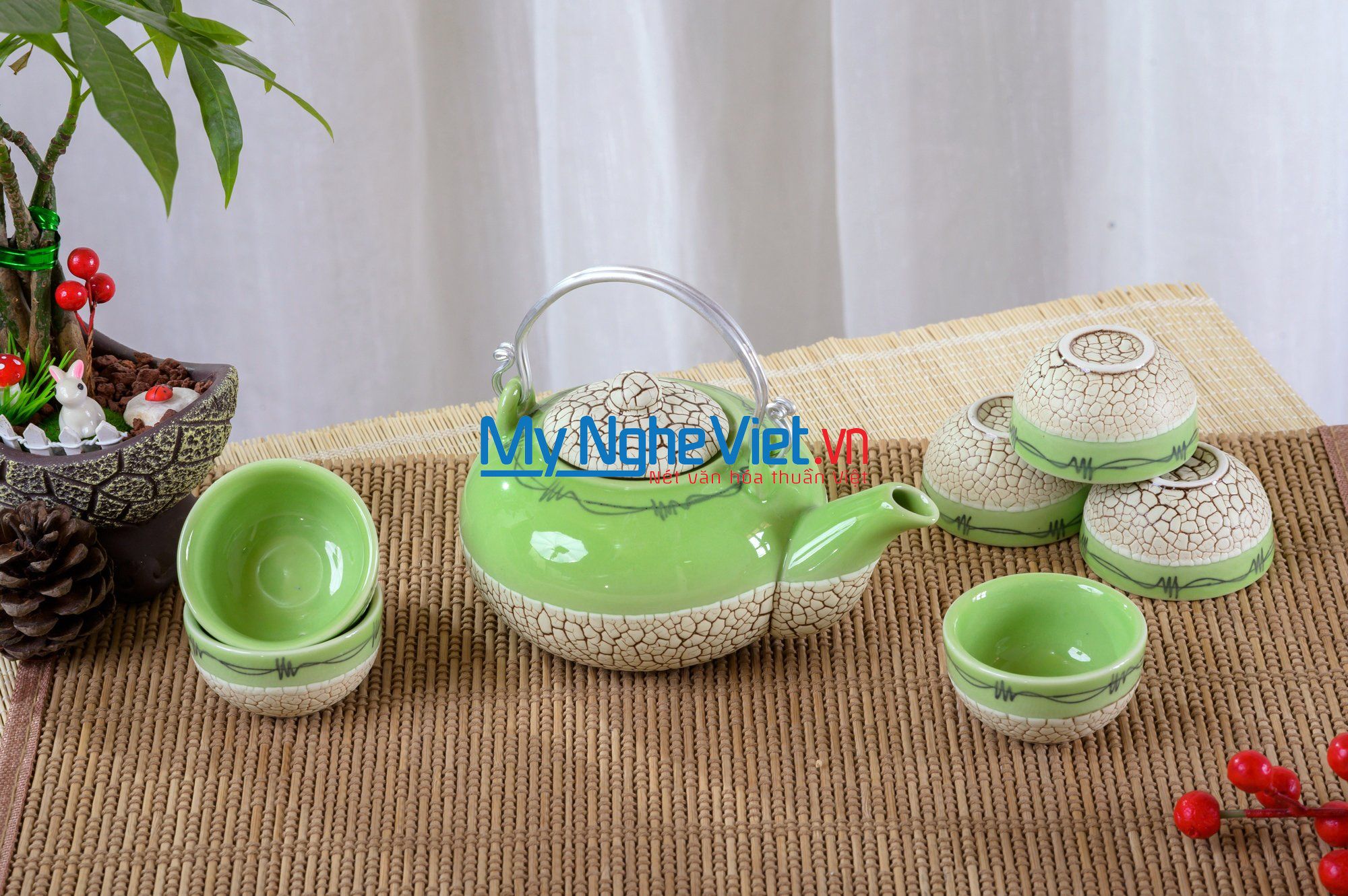 Bộ bình trà ( Ấm chén ) men rạn trứng xanh lá  MNV-BT203 (HÀNG ĐẶT)